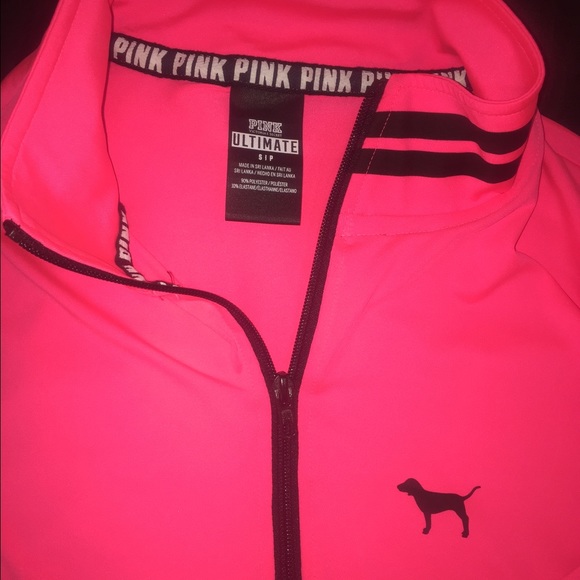 Pink ultimate half-zip