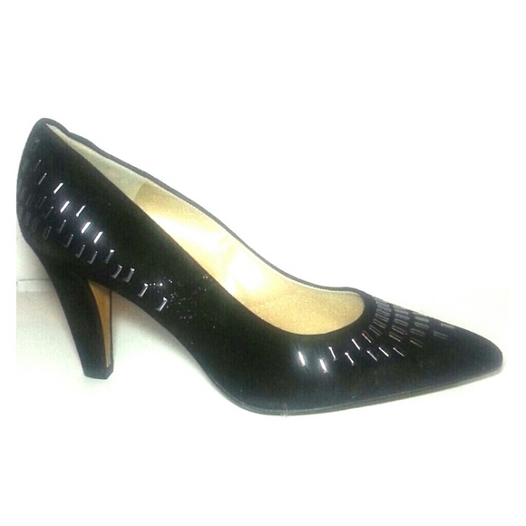 Peter Kaiser pumps NWOT