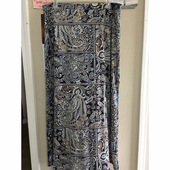Paisley maxi skirt!