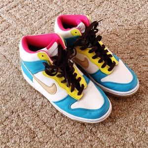 Nike Sneakers