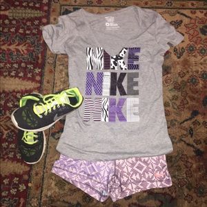 Nike short sleeved top