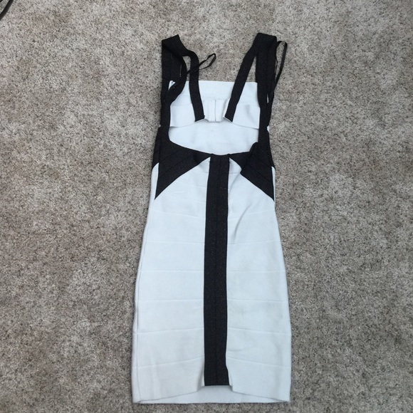 Bebe dress bodycon - Picture 2 of 3