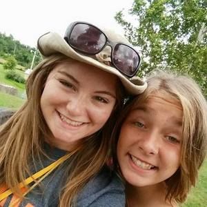 Meet your Posher, Carly