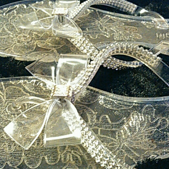 Clear Madden sandals size 8 - Picture 2 of 2