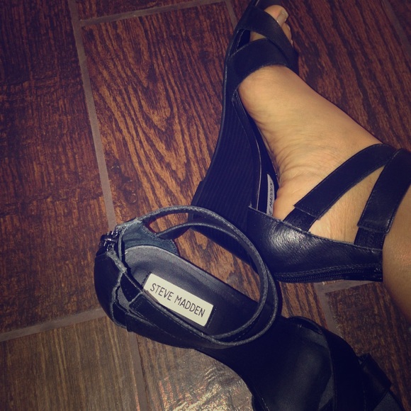 Steve Madden Low Wedged Heels