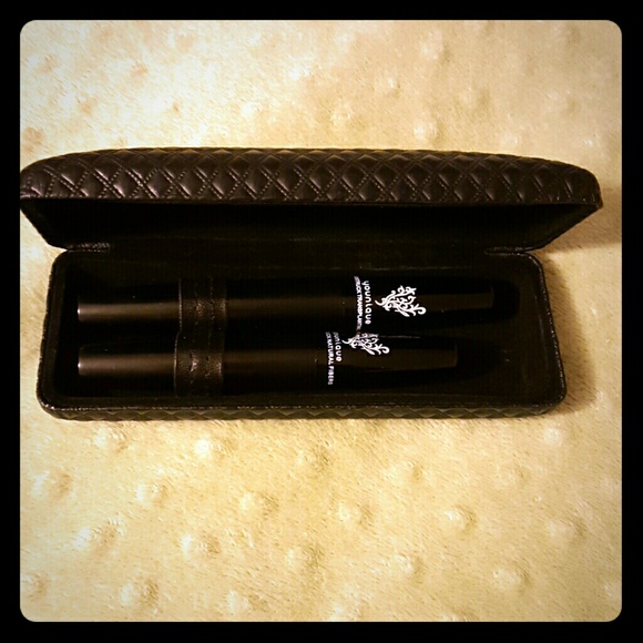 ❌Bundled❌ NWOT Younique Fiber Lash Mascara