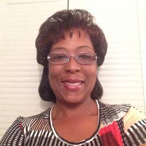 Meet your Posher, Yvette