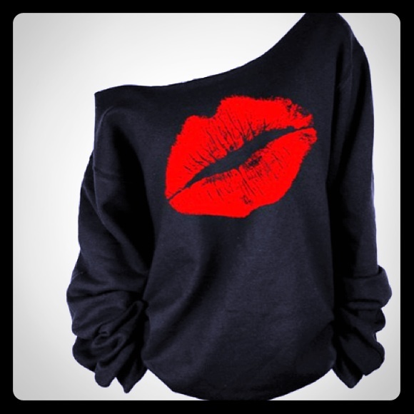 🆕🎉Kiss sweat shirt🎉🆕
