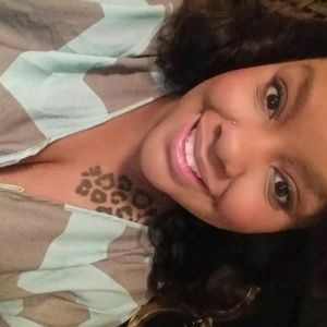 Meet your Posher, Keisha