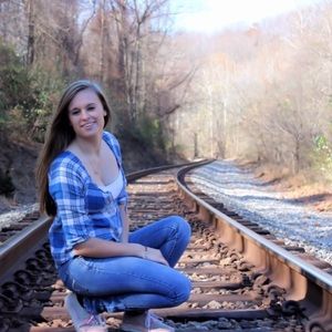 Meet your Posher, Brittany