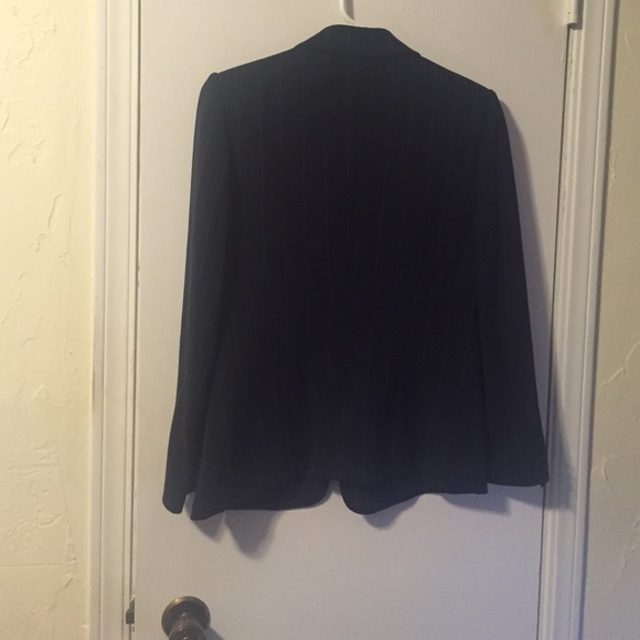Talbots Navy pinstriped Blazer - Picture 4 of 4
