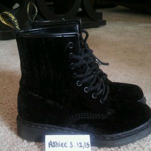 Dr. Martens 1460 Black Velvet