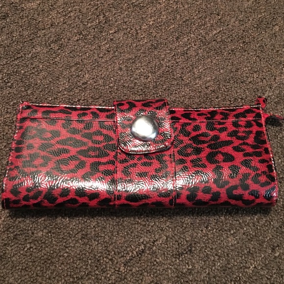 Leopard print clutch