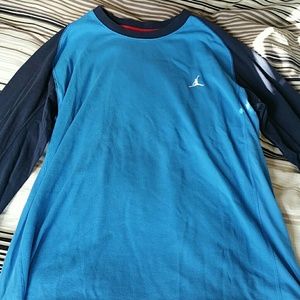 Mens Jordan long sleeve thermal. Size xl