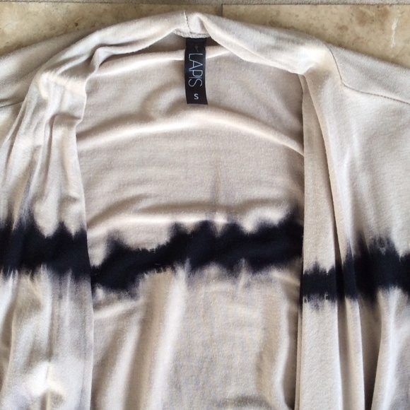 Lapis Tie Dye Top. Great over leggings. - Picture 4 of 4