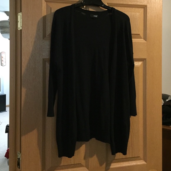 Ana Open knit cardigan..never worn. - Picture 4 of 4