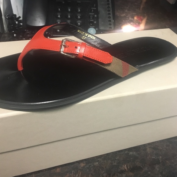 Burberry sandal