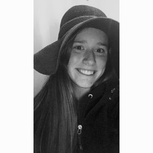 Meet your Posher, Casey