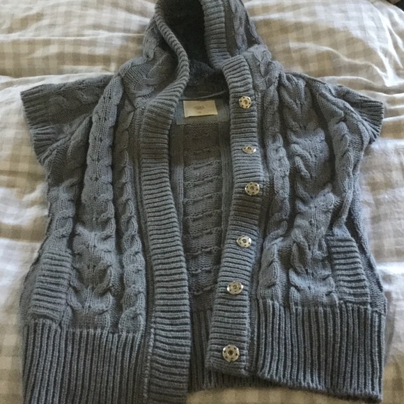 NWOT grey Zara sweater hoodie with buttons