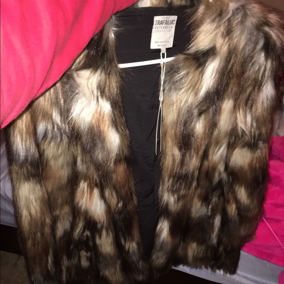 Zara fur jacket - Picture 3 of 4