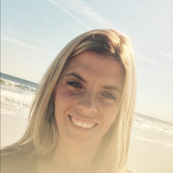 Meet your Posher, Kim - Picture 1 of 1
