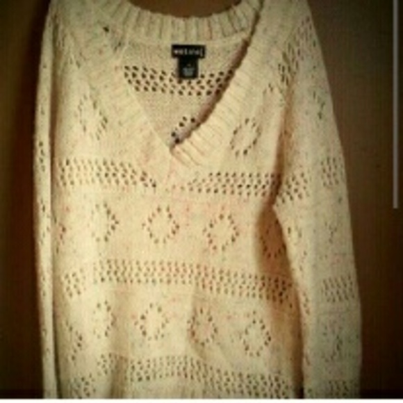 Knit sweater