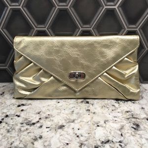 Gold Clutch