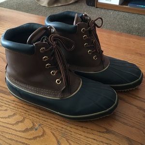 Duck boots