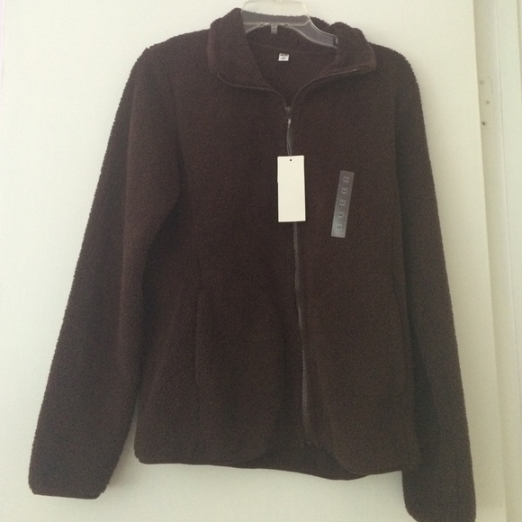 Uniqlo brand new fleeze jacket