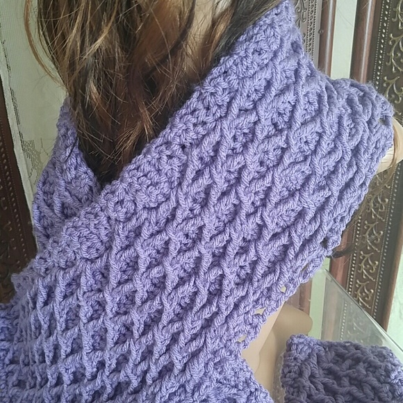 Lavender scarf set - Picture 2 of 4