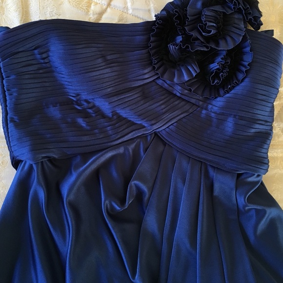 Navy BCBG Dress✨ - Picture 2 of 4