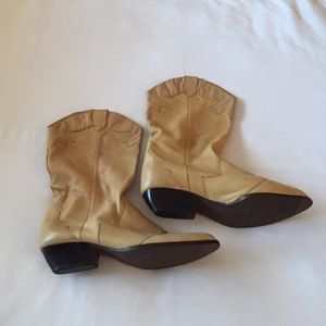 VINTAGE LEATHER COWBOY BOOTS