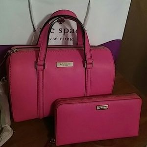 SOLD!!!Kate Spade minie cassie set