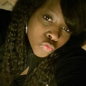 Meet your Posher, Dorcas