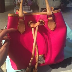 Dooney And Bourke Hand Bag