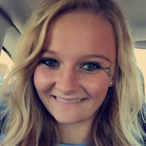 Meet your Posher, Junelle