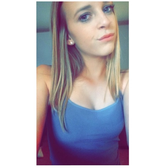 Meet your Posher, Bailey - Picture 1 of 1