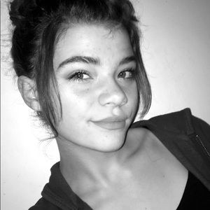 Meet your Posher, Sienna