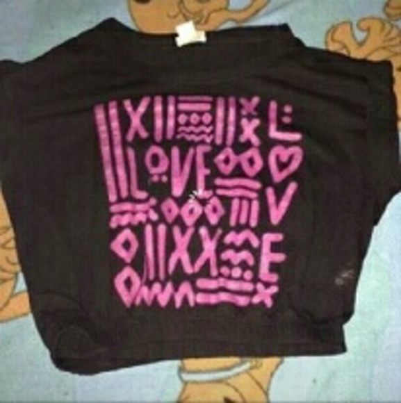 Tribal crop top