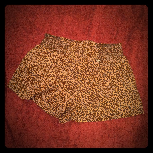 Cheetah Print Shorts 💋
