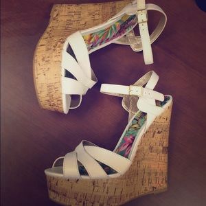 SOLD ON MERC: Charlotte Russe wedges