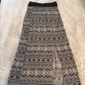 black and white maxi skirt