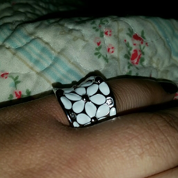 Roxi Ring