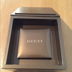 🚫SOLD🚫Authentic BrandNew Gucci Lady Watch