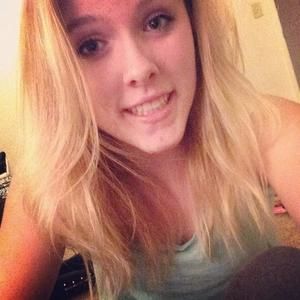 Meet your Posher, Courtney