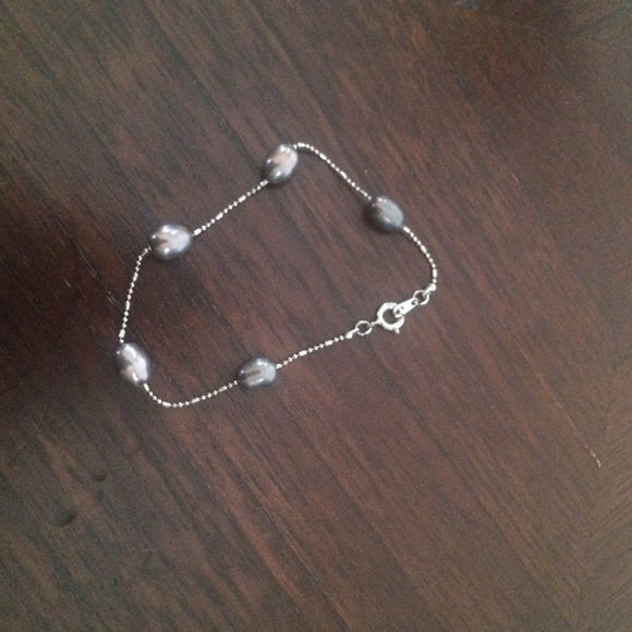 Bracelet silver w/pewter colored stones