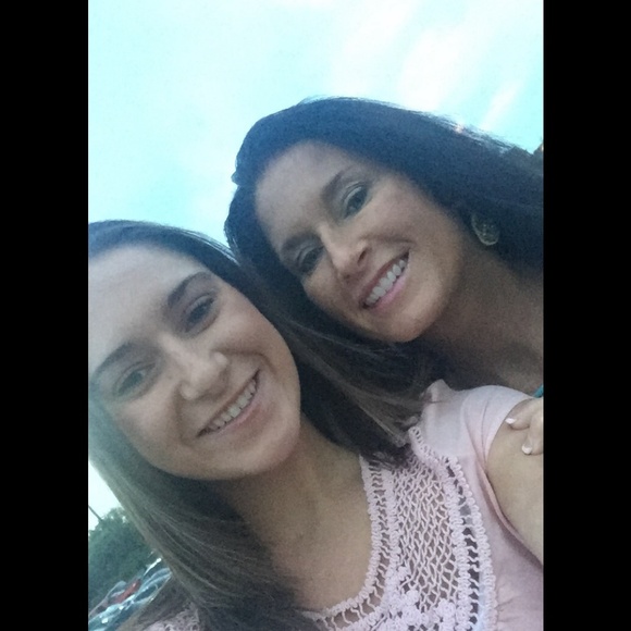 Meet your Posher, Renee