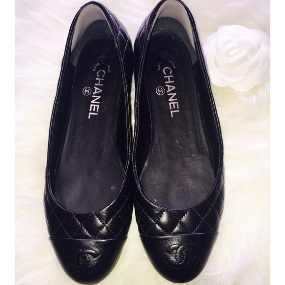 CHANEL FLATS - Picture 2 of 3