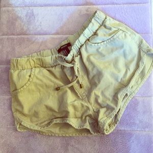 Forever 21 short khaki shorts