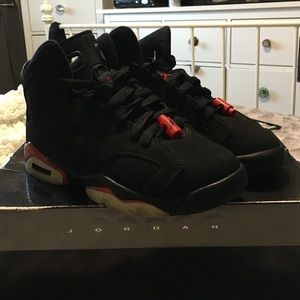 JORDAN RETRO 6 BLACK/VARSITY & CONCORD XI